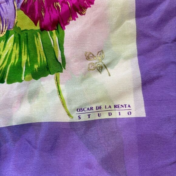 Vintage Oscar de la Renta Studio Purple and White Floral Silk Scarf Square - Picture 5 of 10